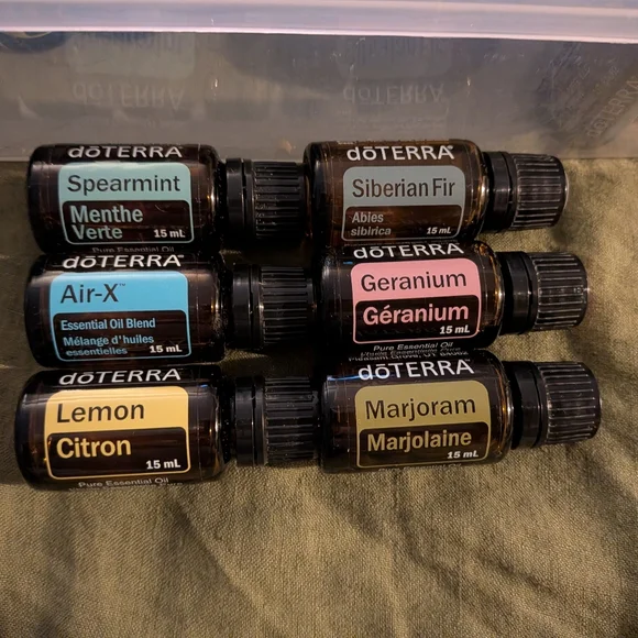 doTERRA Essential Oil Set - Multi-Color - Picture 1 of 3